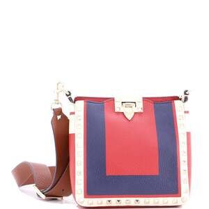Valentino Garavani Rockstud Flip Lock #195064V93B